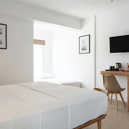 Sea Breeze Hotel (Adults Only) 헐소니소스 외부 사진