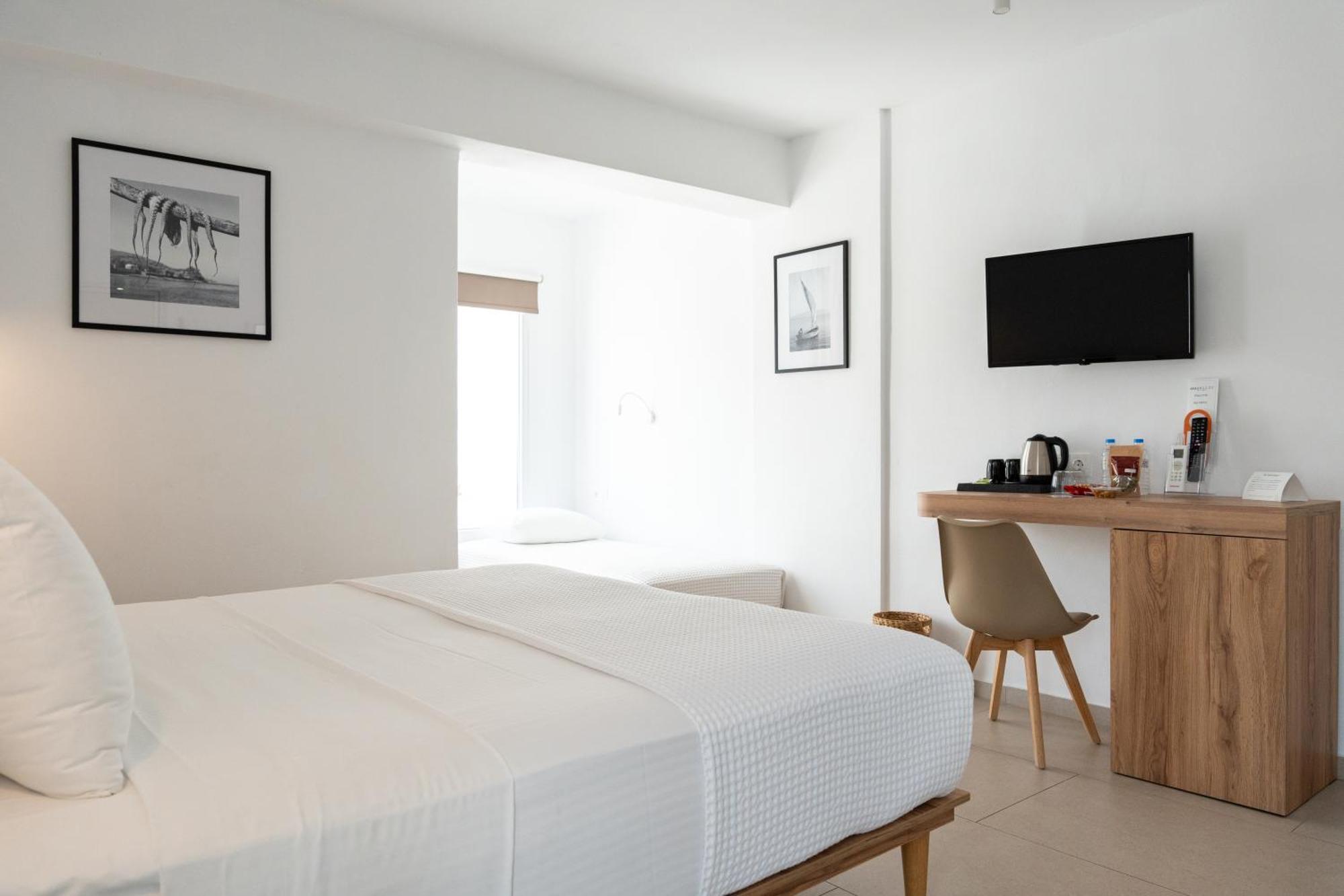 Sea Breeze Hotel (Adults Only) 헐소니소스 외부 사진